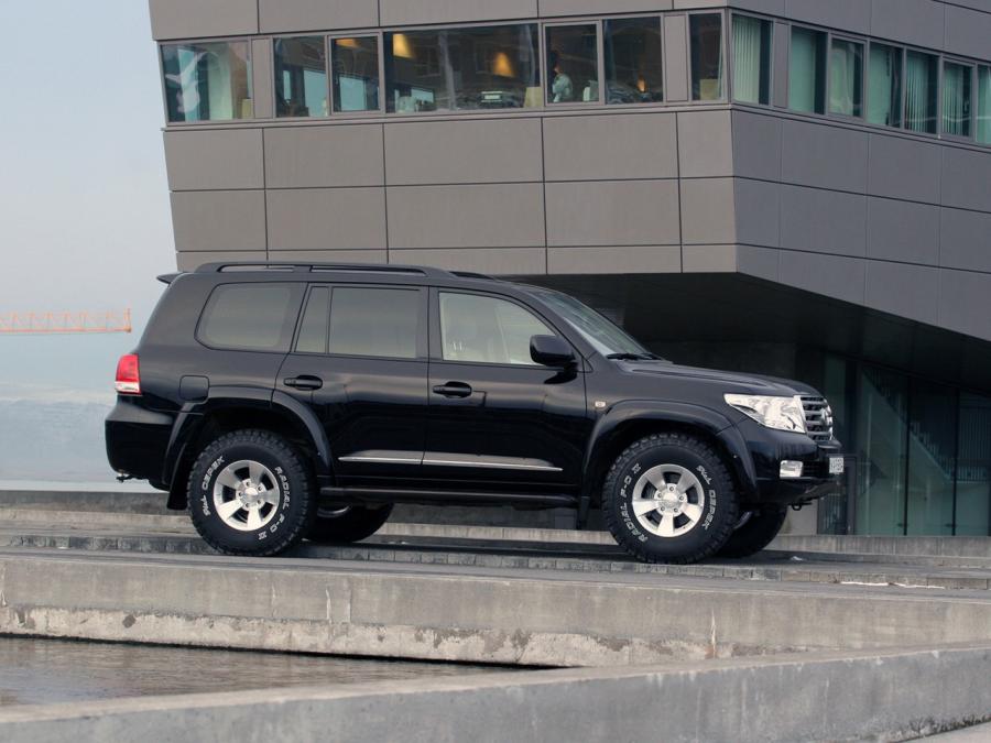  Arctic Trucks Toyota Land Cruiser AT35 (UZJ200) 2007 года  (фото 8 из 17)